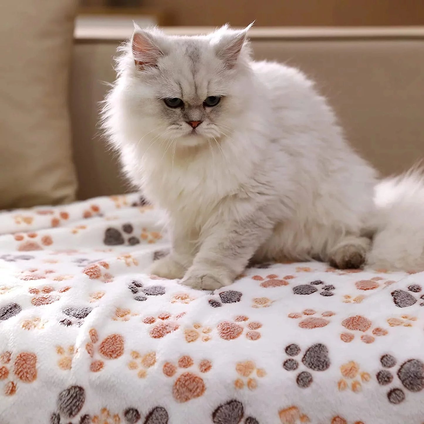 Premium Fleece Pet Blanket – Super Soft Fluffy Flannel Throw for Dogs & Cats, 23" x 16"