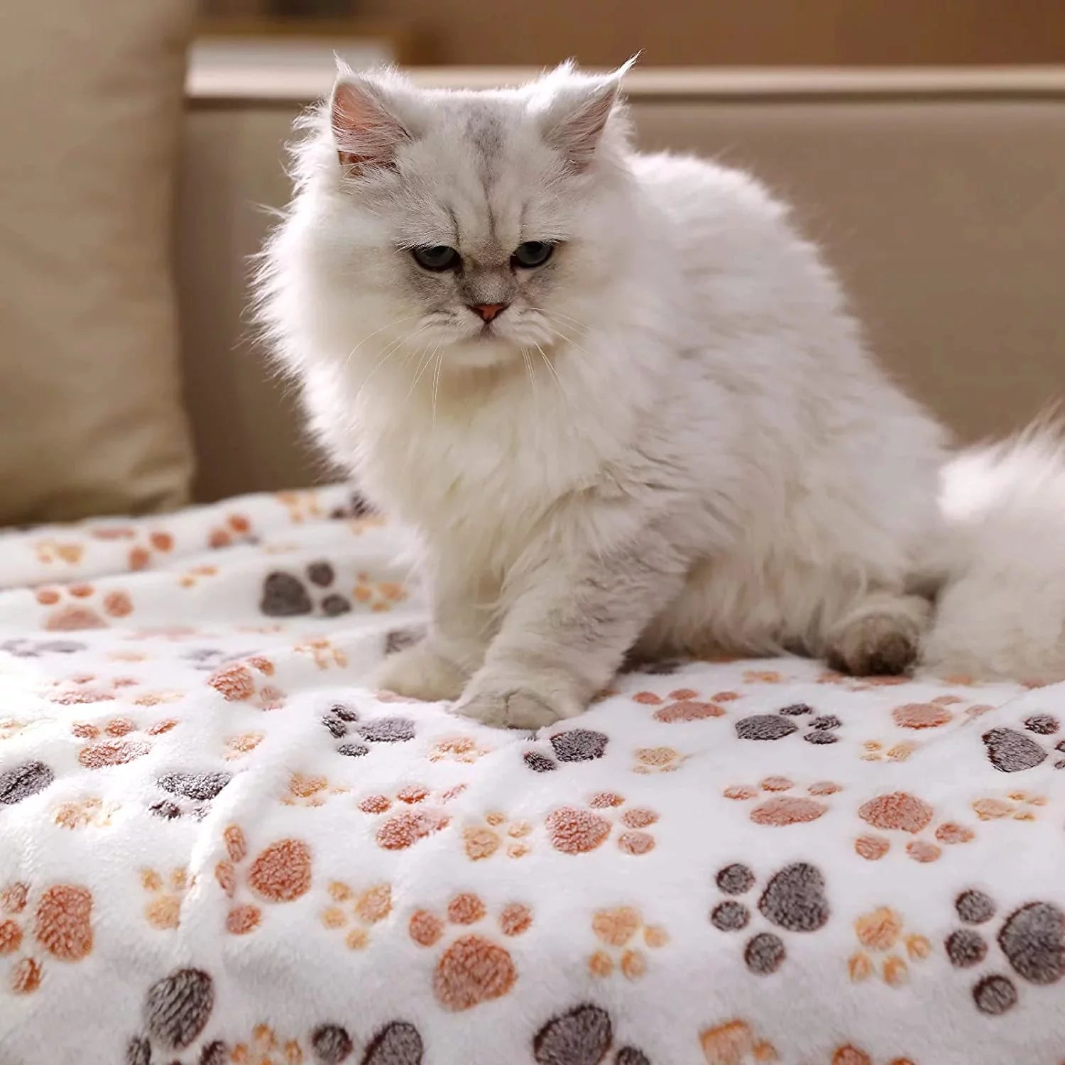 Premium Fleece Pet Blanket – Super Soft Fluffy Flannel Throw for Dogs & Cats, 23" x 16"