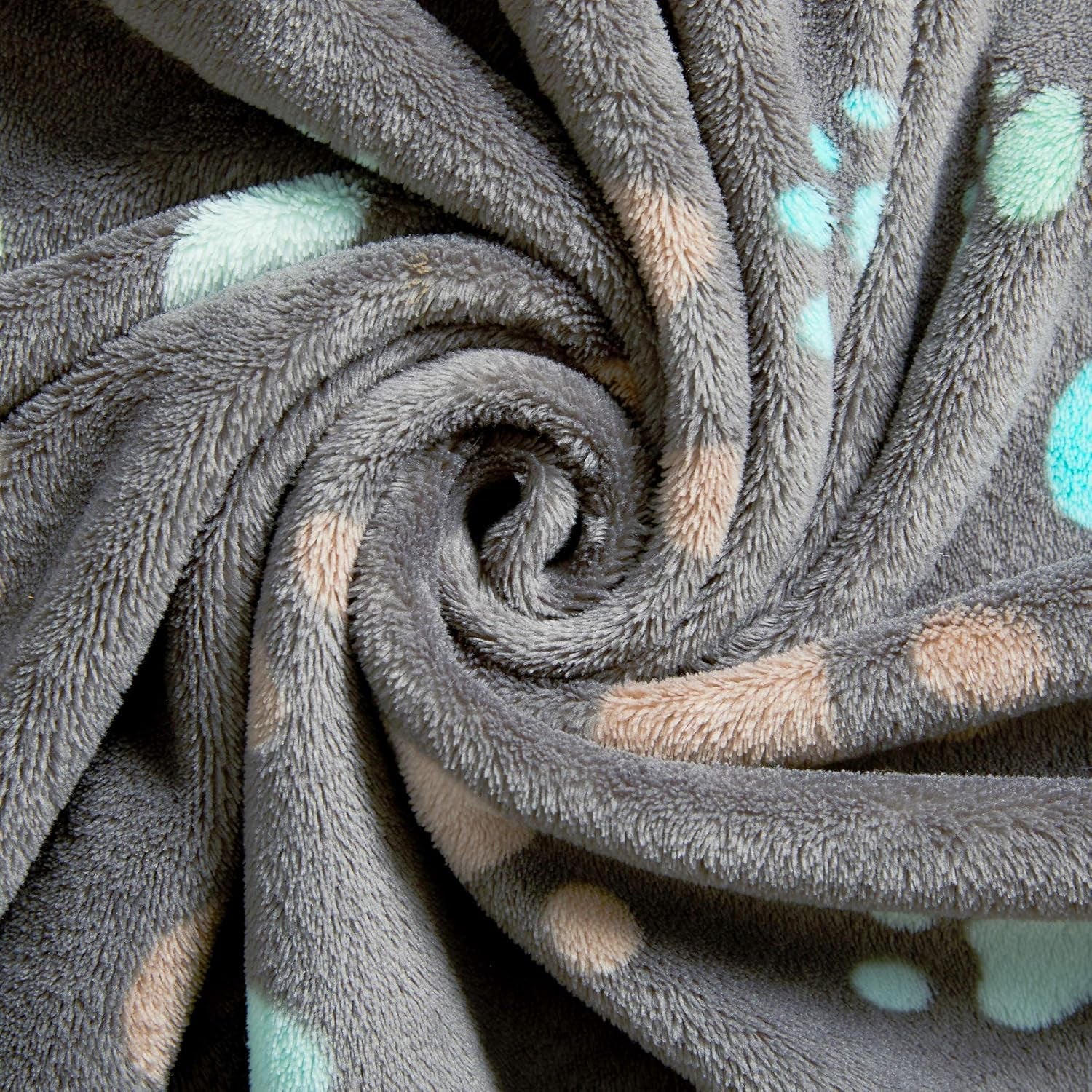 350 GSM Super Soft Fuzzy Flannel Fleece Pet Blanket – Grey, 40" x 32"