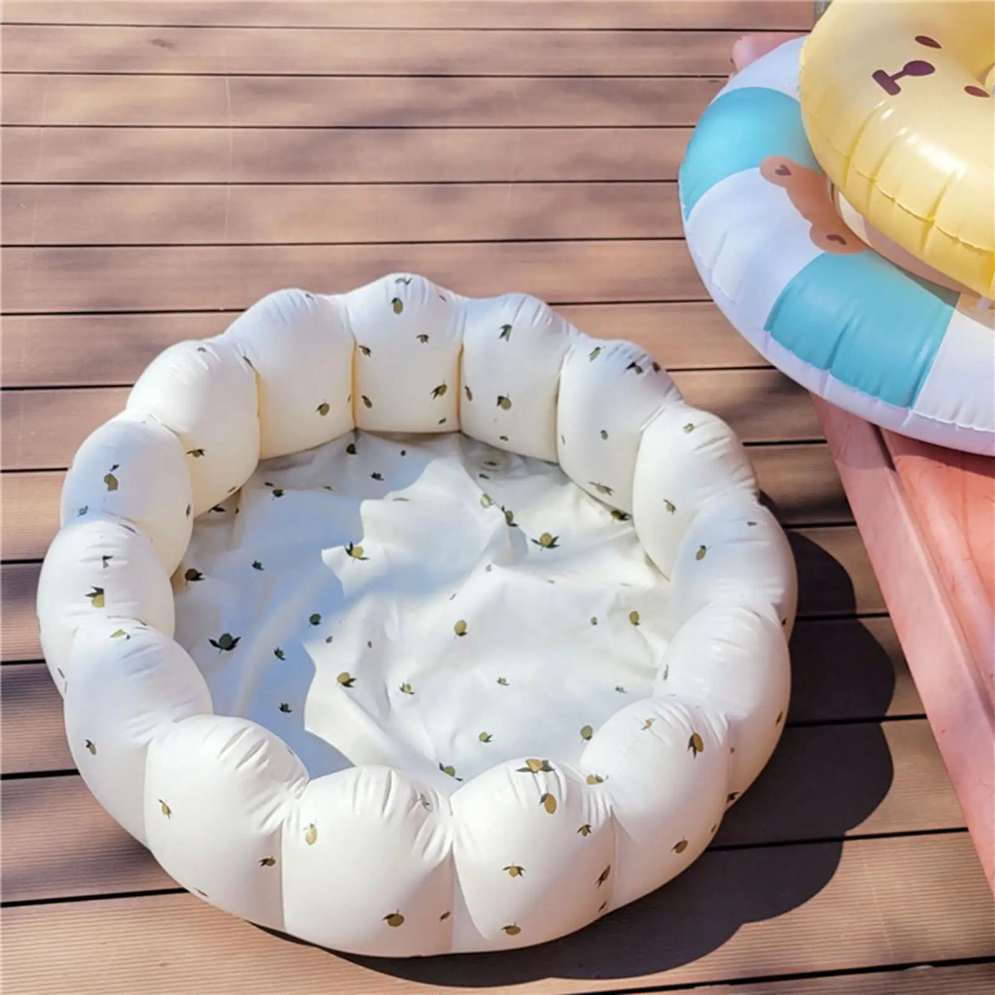 Petal Inflatable Baby Pool 90x25cm – Safe & Fun Bath Pool for Splashing and Playtime