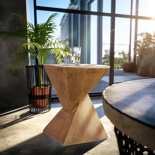 Lightweight Concrete Accent Table – Modern Geometric Side Table for Indoor & Outdoor Use