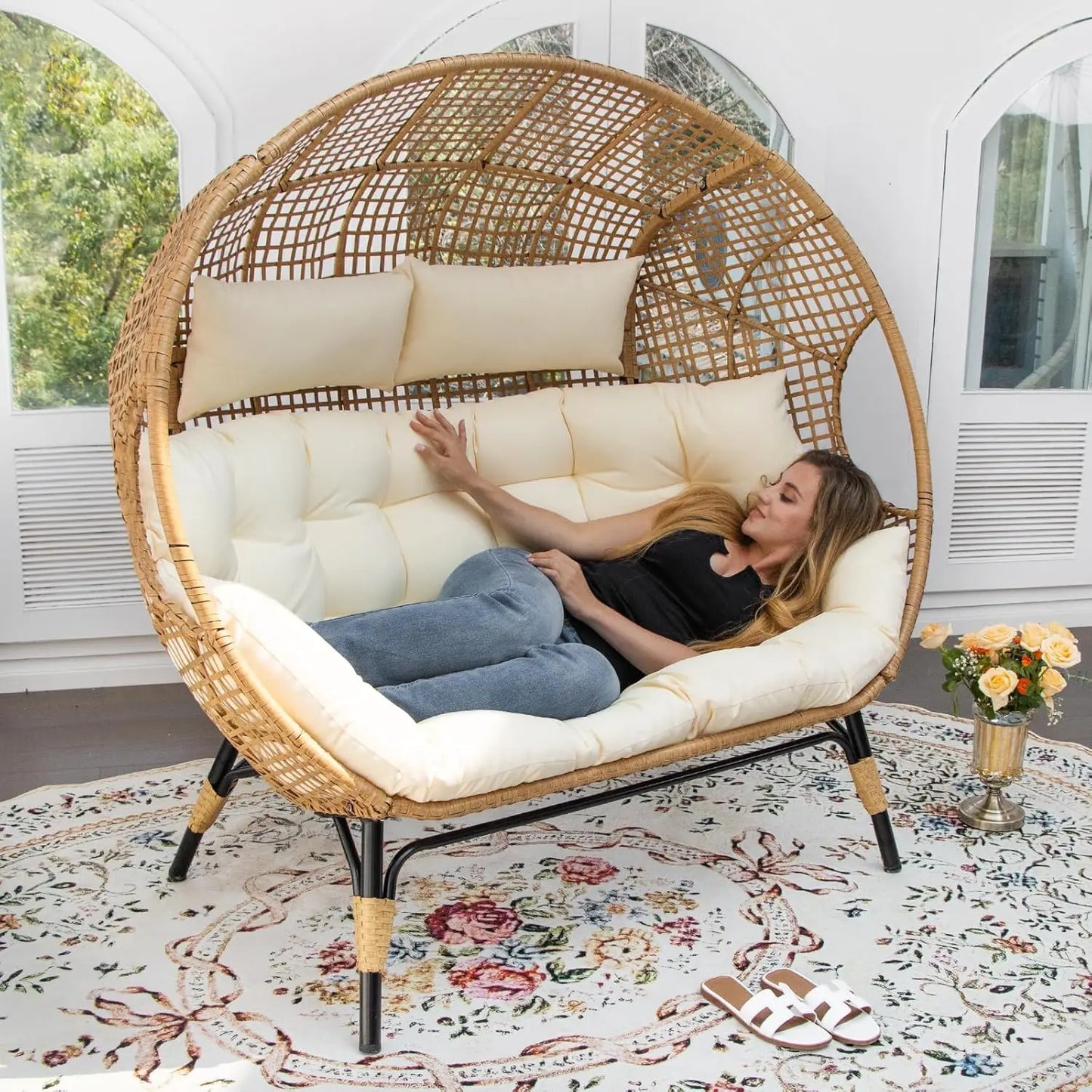 Oversized 2-Person Egg Chair with Thick Padded Cushions – Indoor/Outdoor Double Egg Loveseat, 680 lbs Capacity, Stationary Wicker Lounge Chair for Patio, Porch, Bedroom