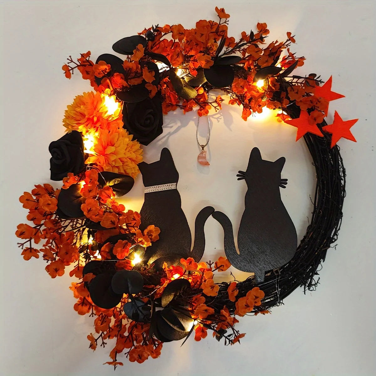 Black Cat Crescent Wreath – Spooky Halloween Front Door & Window Decor for Home, Party, or Holiday Display